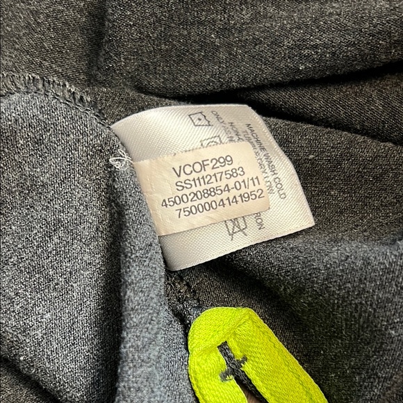 Under Armour Heat Gear Loose Gray Polo Shirt with Yellow Accents Mens XL - Picture 7 of 10